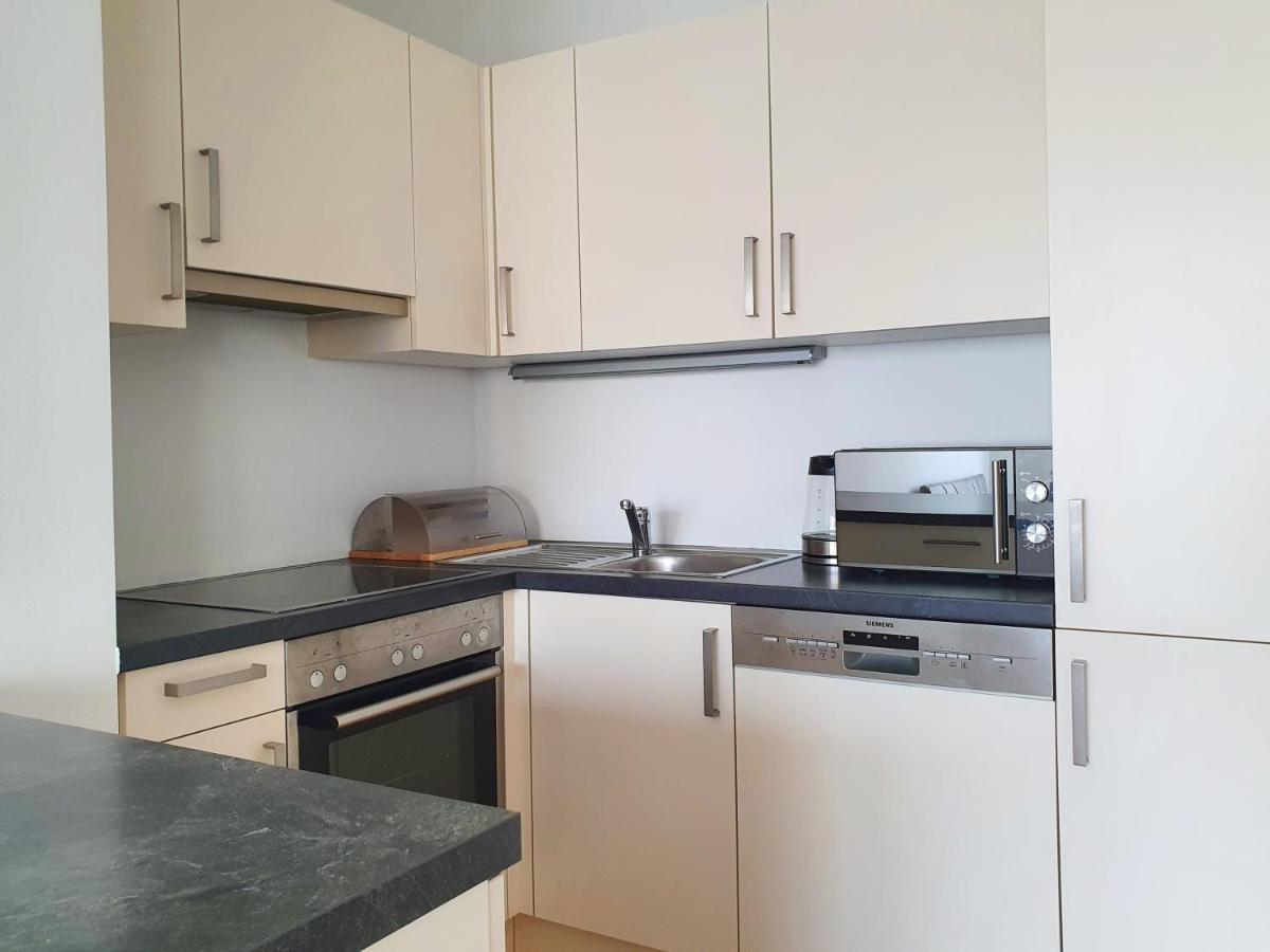 Near Lake Spacious & Furnished Beautiful Apartment Wien Eksteriør billede