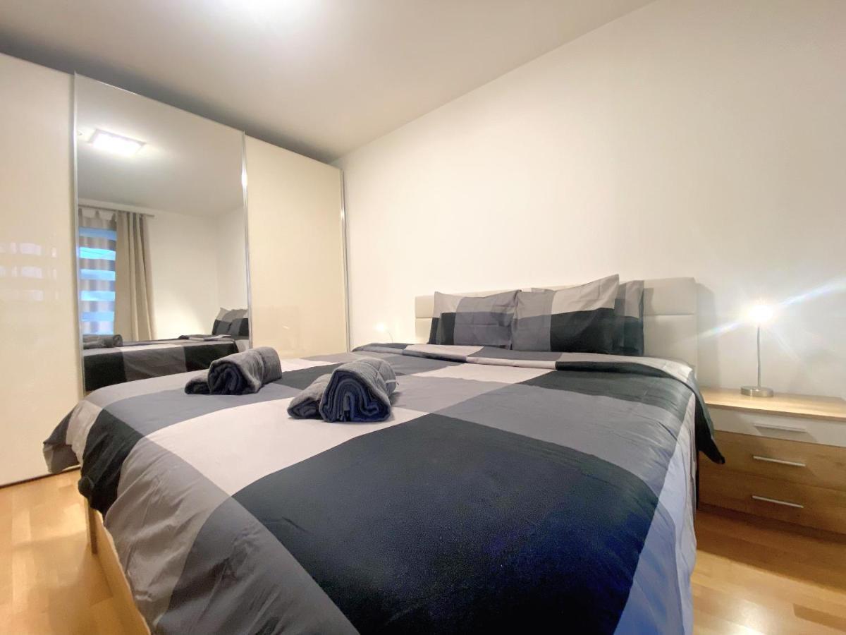 Near Lake Spacious & Furnished Beautiful Apartment Wien Eksteriør billede